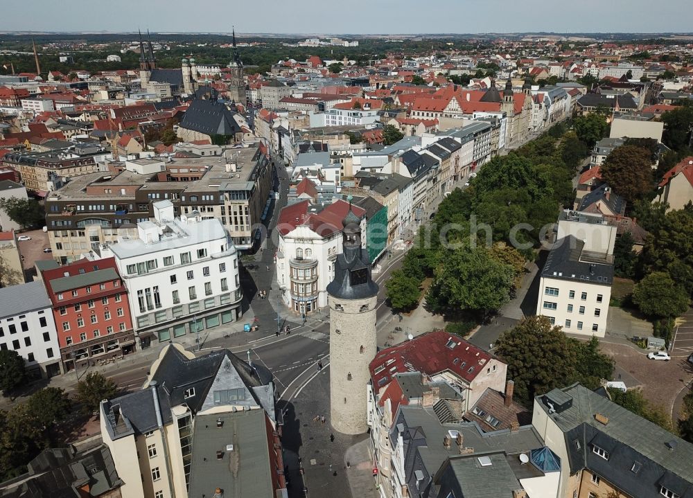 Aerial photograph Halle (Saale) - Tower Leipziger Turm and the lower and upper Leipziger Strasse (Boulevard) in Halle an der Saale in the state of Saxony-Anhalt