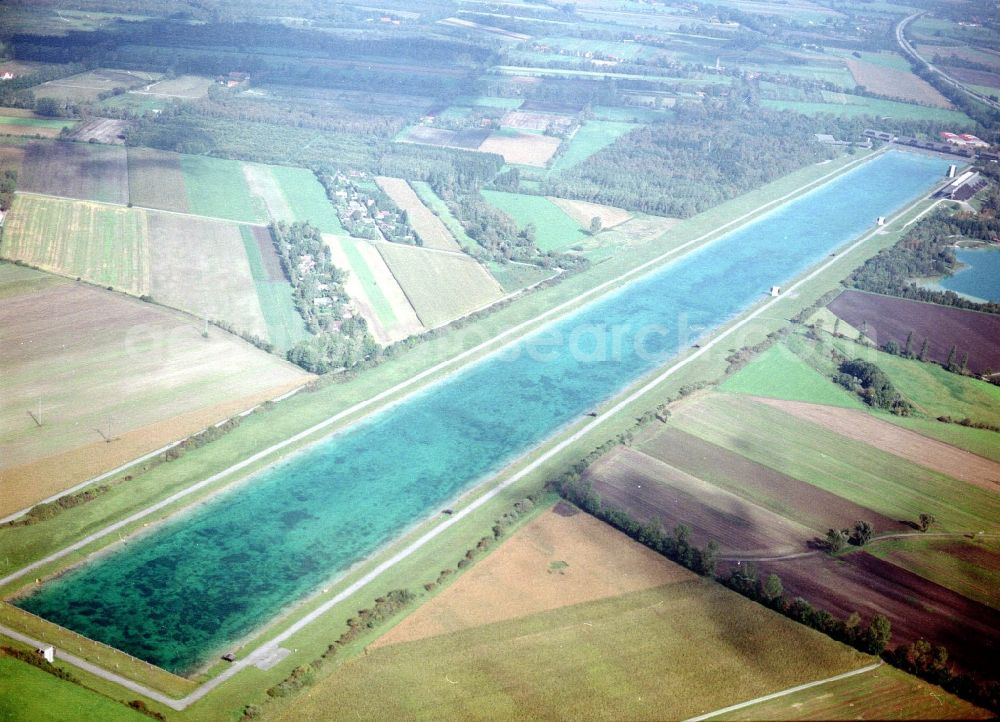 Aerial photograph Oberschleißheim - Sporting center of the regatta courses - Racetrack Olympia-Regattastrecke on Dachauer Strasse in Oberschleissheim in the state Bavaria, Germany