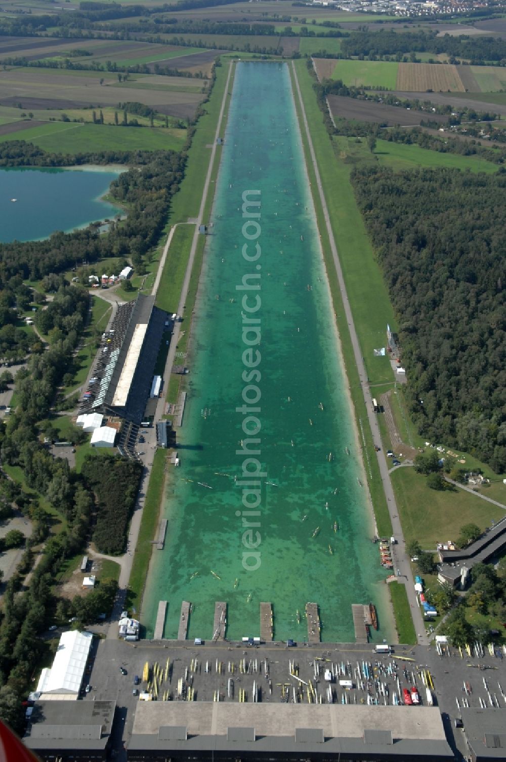 Aerial photograph Oberschleißheim - Sporting center of the regatta courses - Racetrack Olympia-Regattastrecke on Dachauer Strasse in Oberschleissheim in the state Bavaria, Germany