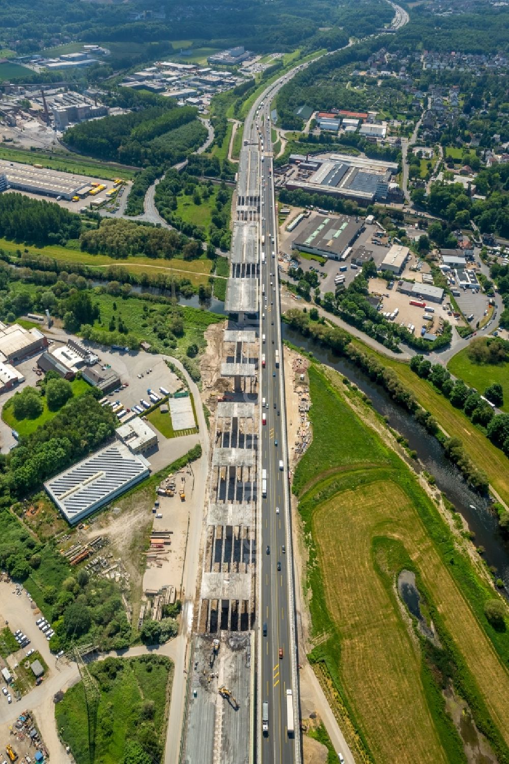 Hagen from the bird's eye view: View of the Lennetalbruecke in Hagen in the state North Rhine-Westphalia in Germany