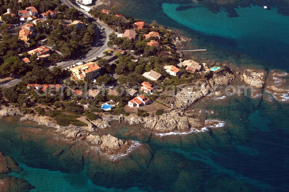 Aerial photograph Les Issambres - Blick auf Les Issambres an der Cote d' Azur in Frankreich.