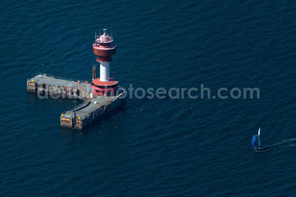 Strande from above - Lighthouse as a historic seafaring character in the coastal area Leuchtturm Kiel / Lotsenstation in the Baltic Sea off the Bay of Kiel in the state Schleswig-Holstein, Germany