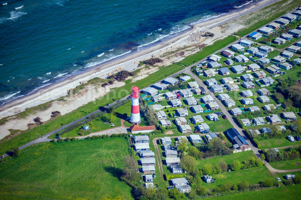 Pommerby from the bird's eye view: Lighthouse as a historic seafaring character Leuchtturm Falshoeft on Sibbeskjaer in Pommerby in the state Schleswig-Holstein, Germany