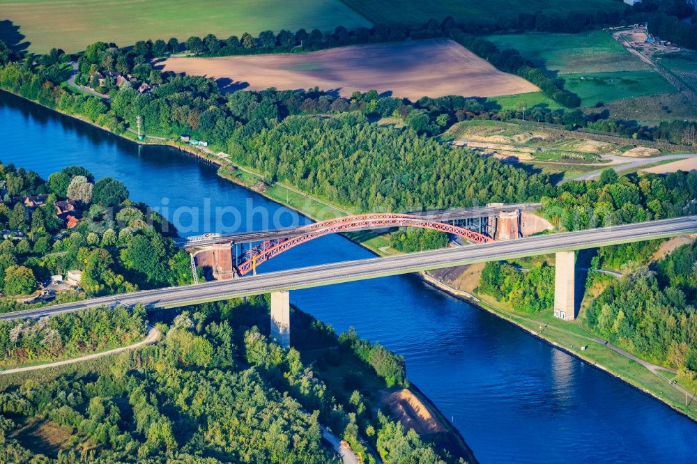 Aerial image Kiel - Road bridge construction of Levensauer High bridge in Kiel in the state of Schleswig-Holstein. The two bridges - one for rail lines and the other including the federal highway B76 - span the Kiel Canal