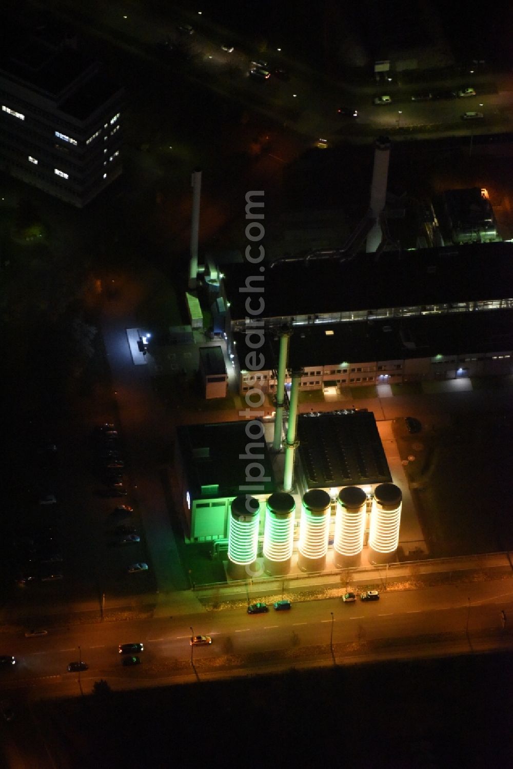 Berlin from the bird's eye view: Light installation at Energieunternehmens heating plant of BTB Blockheizkraftwerks- Traeger und Betreibergesellschaft mbH in Berlin in Germany