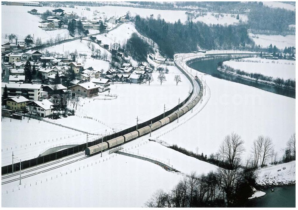 Aerial image - LIDL - Logistikzug auf der Strecke Lambach - Villach in Österreich.