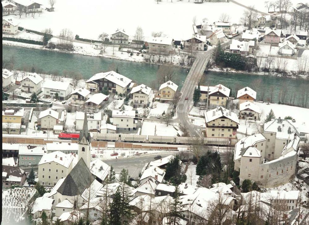 Aerial image - LIDL - Logistikzug auf der Strecke Lambach - Villach in Österreich.