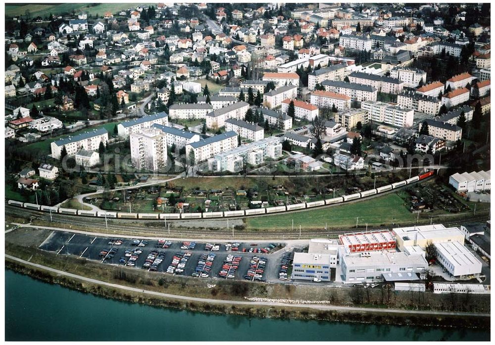 Aerial image Österreich - LIDL - Logistikzug auf der Strecke Lambach - Villach in Österreich.