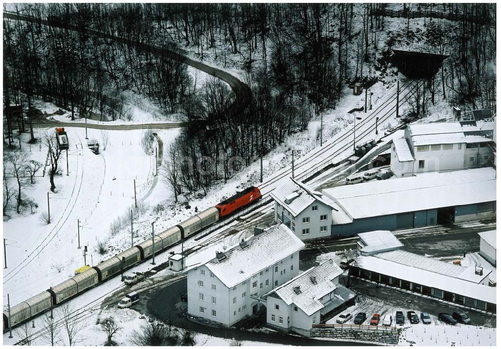 Aerial image Österreich - LIDL - Logistikzug auf der Strecke Lambach - Villach in Österreich.