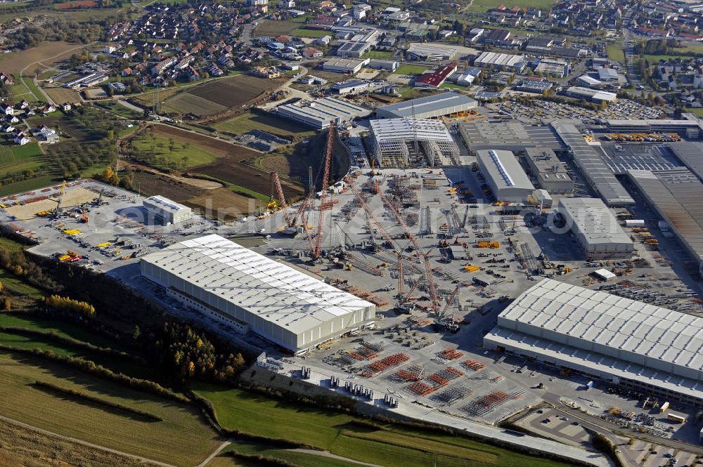 Ehingen from above - Blick auf das Gelände der Liebherr-Werk Ehingen GmbH. Die Tochter der Liebherr-International AG gehört zu den weltweit führenden Herstellern von Fahrzeugkranen. Momentan wird das Gelände erweitert. View of the site of the Liebherr-Werk GmbH Ehingen.