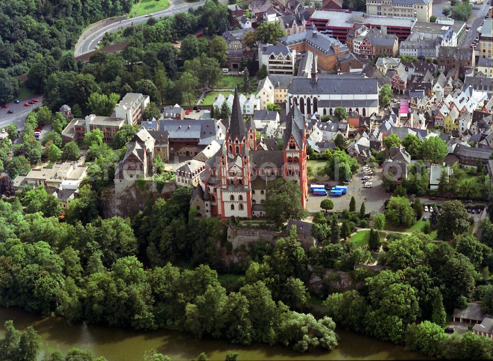 Aerial photograph LIMBURG an der Lahn - Views of the cathedral of Limburg, also called Georgsdom above the old town of Limburg in Hesse. The building is now considered one of the most perfect creations of late Romanesque architecture