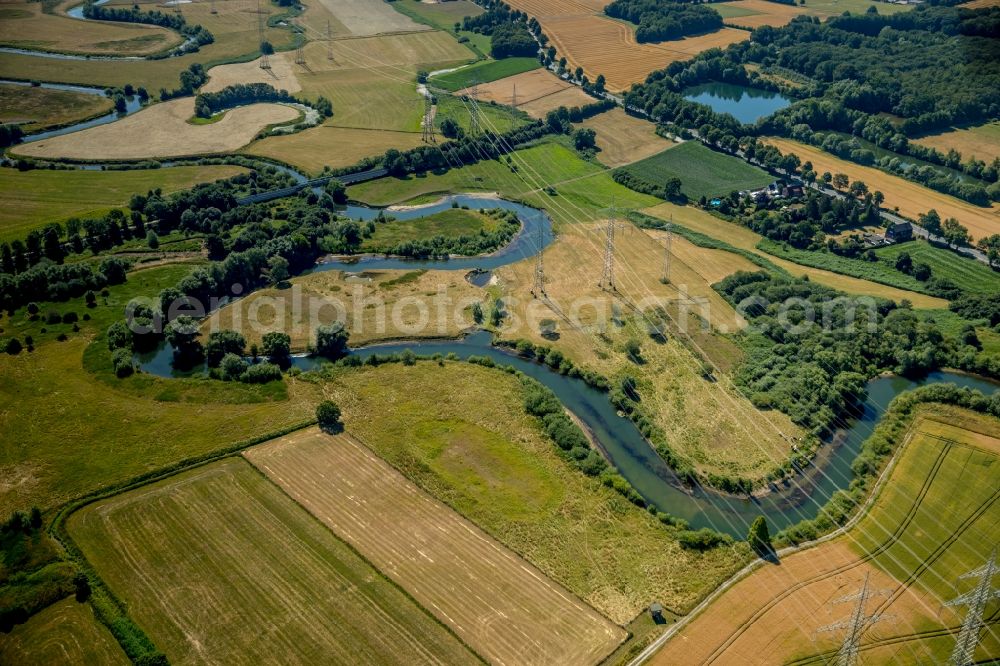 Aerial photograph Ahlen - Curved loop of the riparian zones on the course of the river Lippe in Ahlen in the state North Rhine-Westphalia, Germany