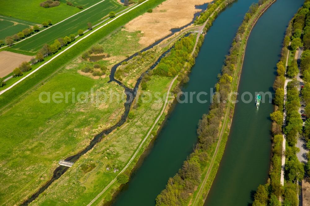 Aerial image Hamm - View of the Lippeauen and Lippewiesen area on the riverbanks of Lippe and Datteln-Hamm- Canal in the North of the town of Hamm in the state of North Rhine-Westphalia