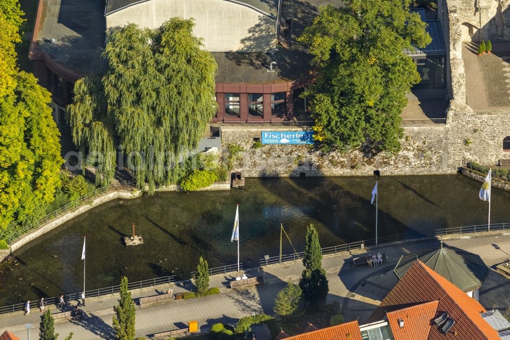 Aerial photograph Bad Lippspringe - Lip source with Odin's Eye on the castle ruins Bad Lippspringe in the state of North Rhine-Westphalia