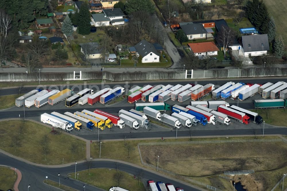 Aerial image Michendorf - Lorries - parking spaces at the highway rest stop and parking of the BAB A 10 Berliner Ring in Michendorf in the state Brandenburg