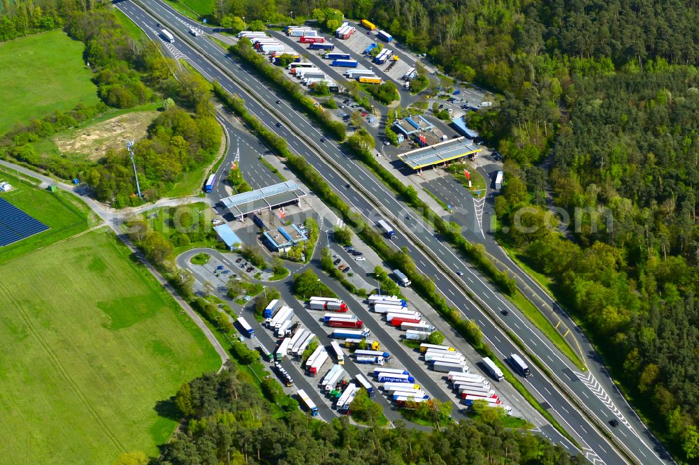 Aerial image Kleinlangheim - Lorries - parking spaces at the highway rest stop and parking of the BAB A 3, Serways Raststaette Haidt Sued in Kleinlangheim in the state Bavaria, Germany