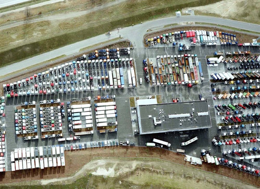 Königs Wusterhausen from the bird's eye view: LKW - Großhandel am südlichen Berliner Ring bei Königs Wusterhausen