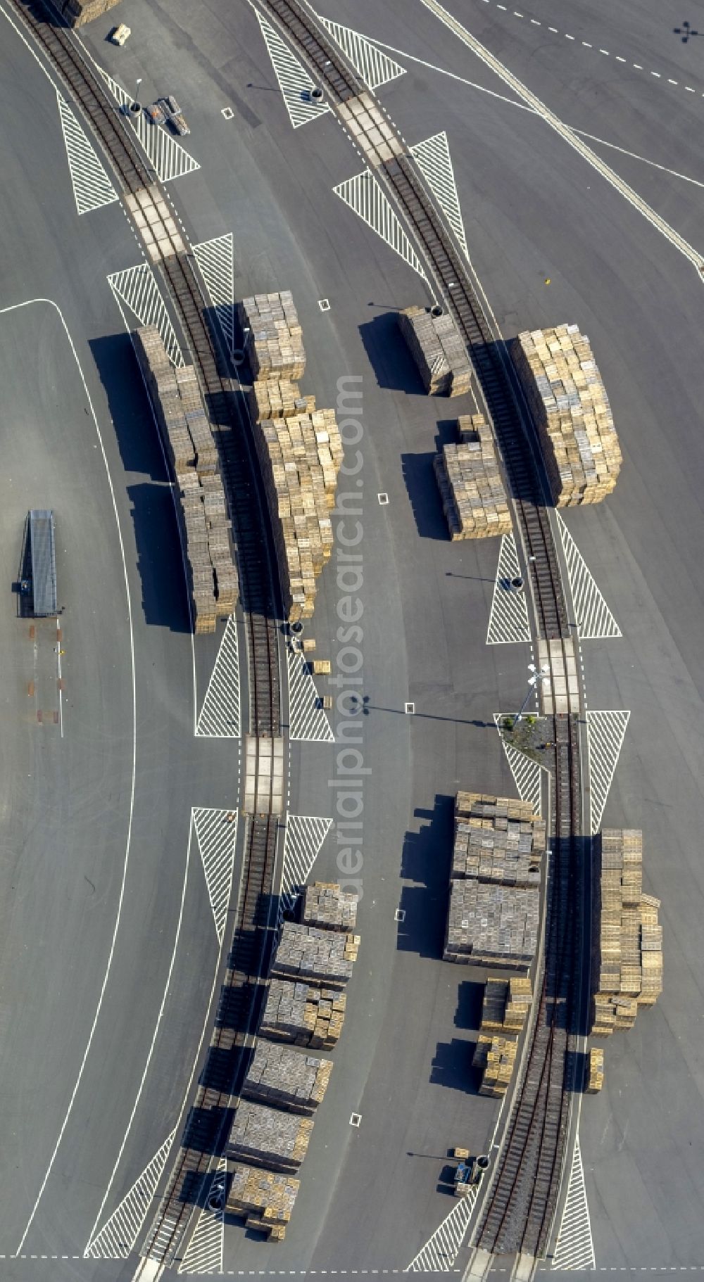 Dortmund OT Ellinghausen from above - View of TRUCK formations on the parking areas of the Ikea distribution center in the district Ellingshausen in Dortmund in North Rhine-Westphalia