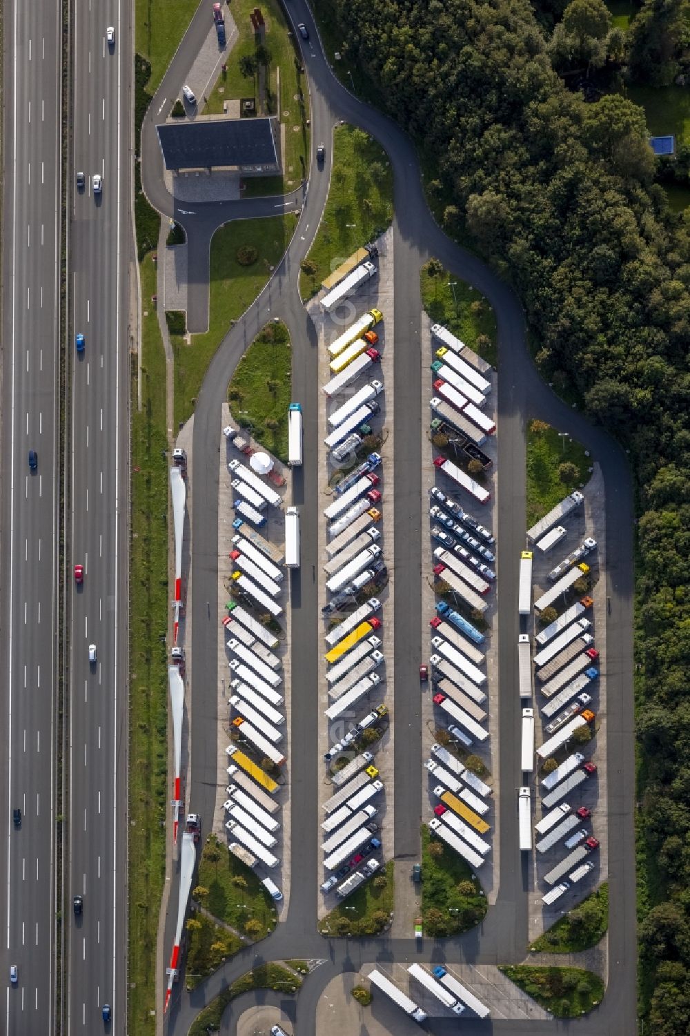 Hamm OT Rhynern from the bird's eye view: View of the truck parking area in the district of Rhynern in Hamm in the state North Rhine-Westphalia