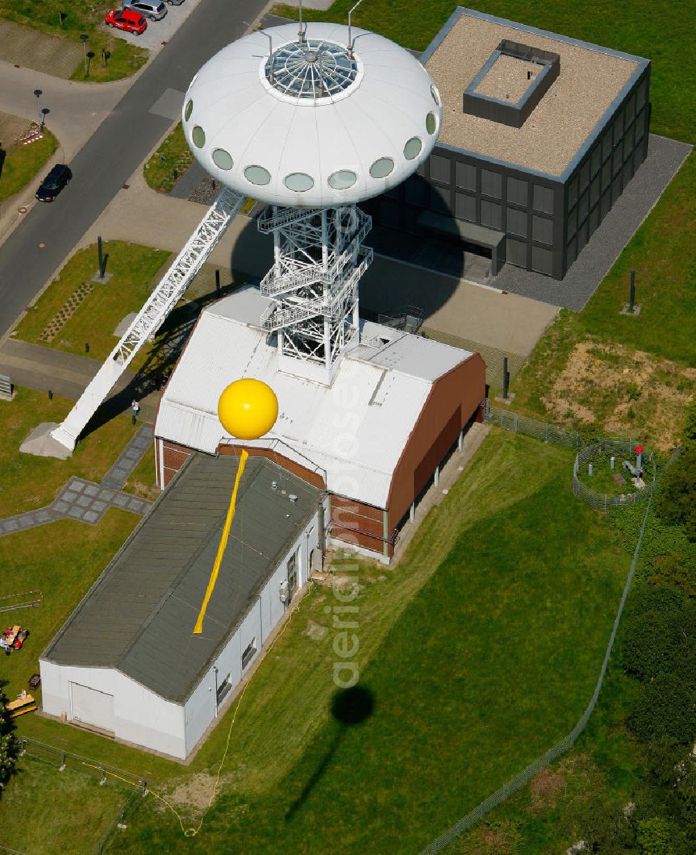 Aerial photograph Lünen - Der Lüntec-Tower auch Colani-Ei genannt im Zeche Minister Achenbach einem ehemaligen Steinkohlen-Bergwerk in Lünen in Nordrhein-Westfalen. The Lüntec-Tower called Colani-Ei in coal mine Minister Achenbach a former coal mine in Luenen in North Rhine-Westphalia.