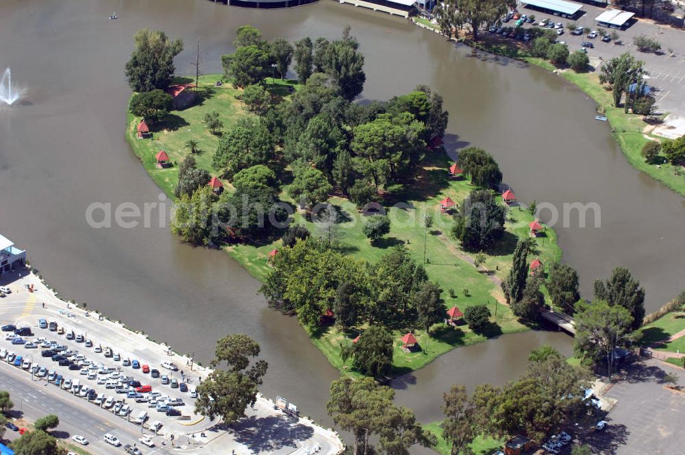 Aerial photograph BLOEMFONTEIN - View of Loch Logan with its island and the surrounding park area