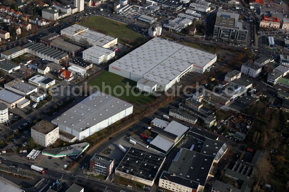 Offenbach am Main Ortsteil Laute from above - Logistics halls of Honda Logistics Center Germany GmbH in Offenbach district Lauterborn in Offenbach am Main in Hesse