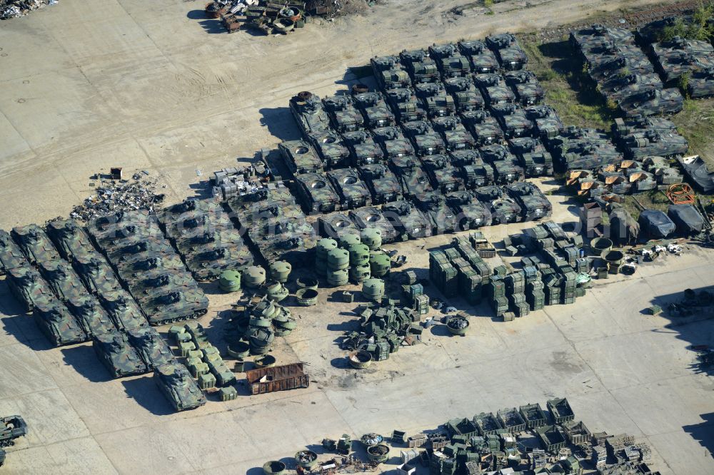 Aerial photograph Rockensußra - Logistics yard of the scrap - recycling sorting plant for tank scrapping on street Industriegebiet in Rockensussra in the state Thuringia, Germany