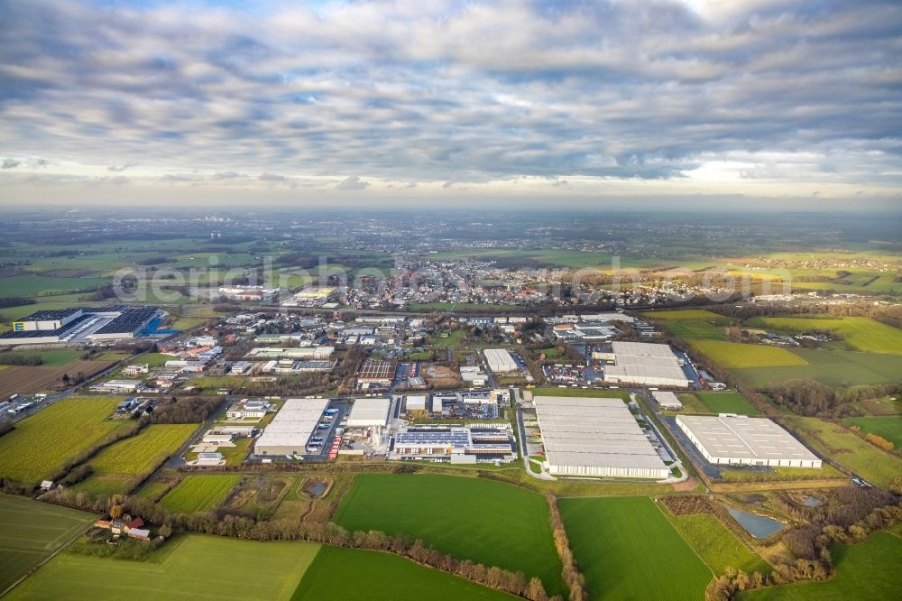 Hamm from the bird's eye view: Complex on the site of the logistics center on Oberallener Weg in Hamm in the state North Rhine-Westphalia, Germany