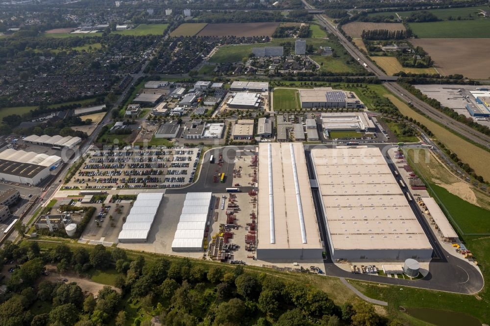 Krefeld from above - Logistics center of Siemens Real Estate in Krefeld in North Rhine-Westphalia