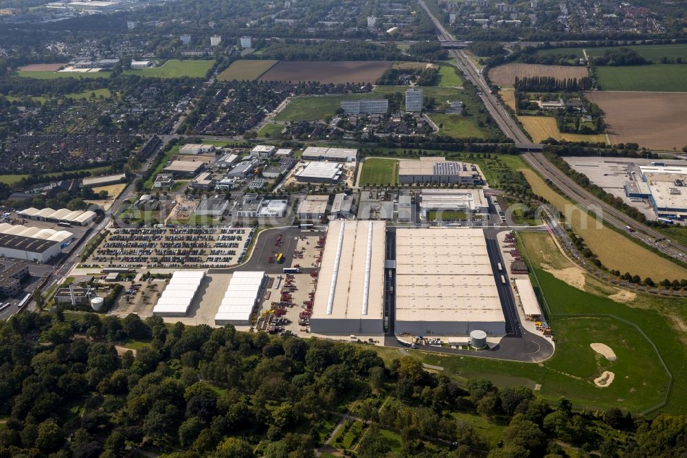 Krefeld from the bird's eye view: Logistics center of Siemens Real Estate in Krefeld in North Rhine-Westphalia