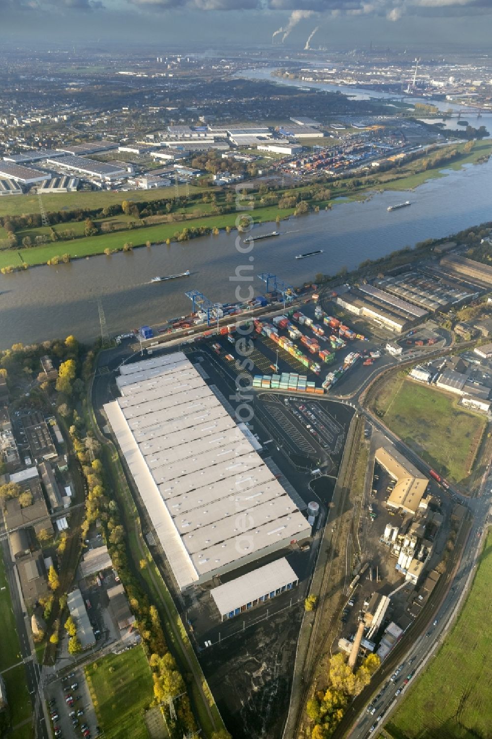 Duisburg from above - Logport II of Audi's logistics center in Duisburg in the Ruhr area in North Rhine-Westphalia