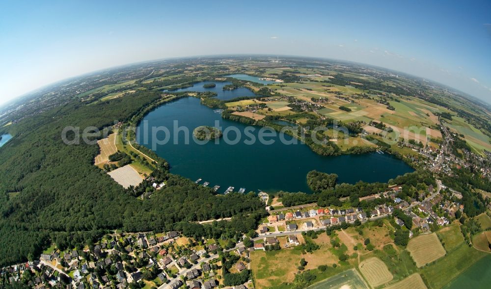 Aerial image Duisburg OT Baerl - Fisheye view of the Lohheideseein the district of Baerl in Duisburg in the state North Rhine-Westphalia