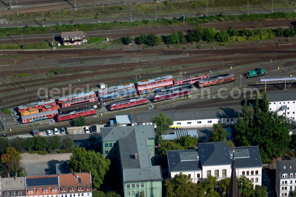 Aerial image Leipzig - Locomotives and railroad cars on the sidings of the marshalling yard of the LEG Leipziger Eisenbahnverkehrsgesellschaft mbH in the district Zentrum in Leipzig in the state Saxony, Germany