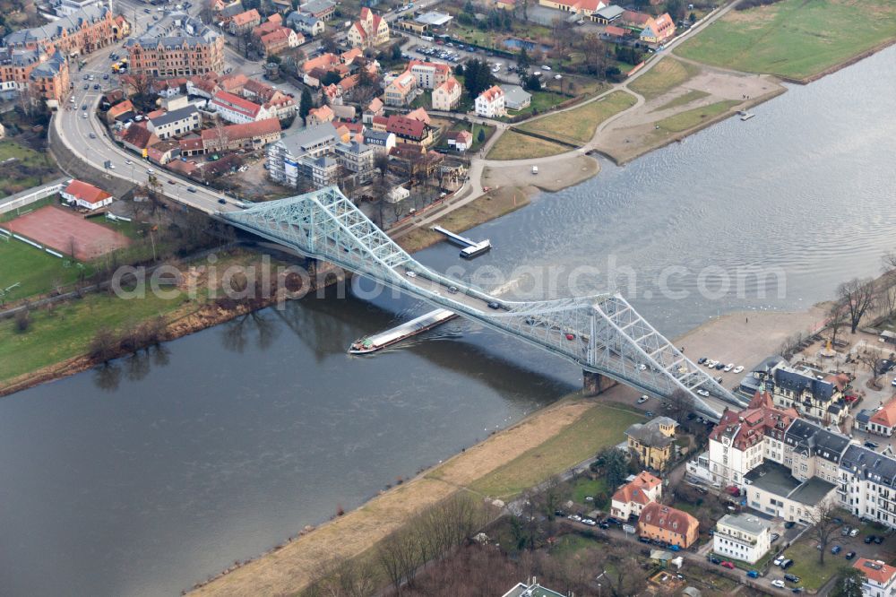 Aerial image Dresden - Loschwitz Bridge Blue Wonder over the course of the Elbe in Dresden in the federal state of Saxony. The Elbe Bridge connects the districts of Blasewitz and Loschwitz and is considered a landmark of the city