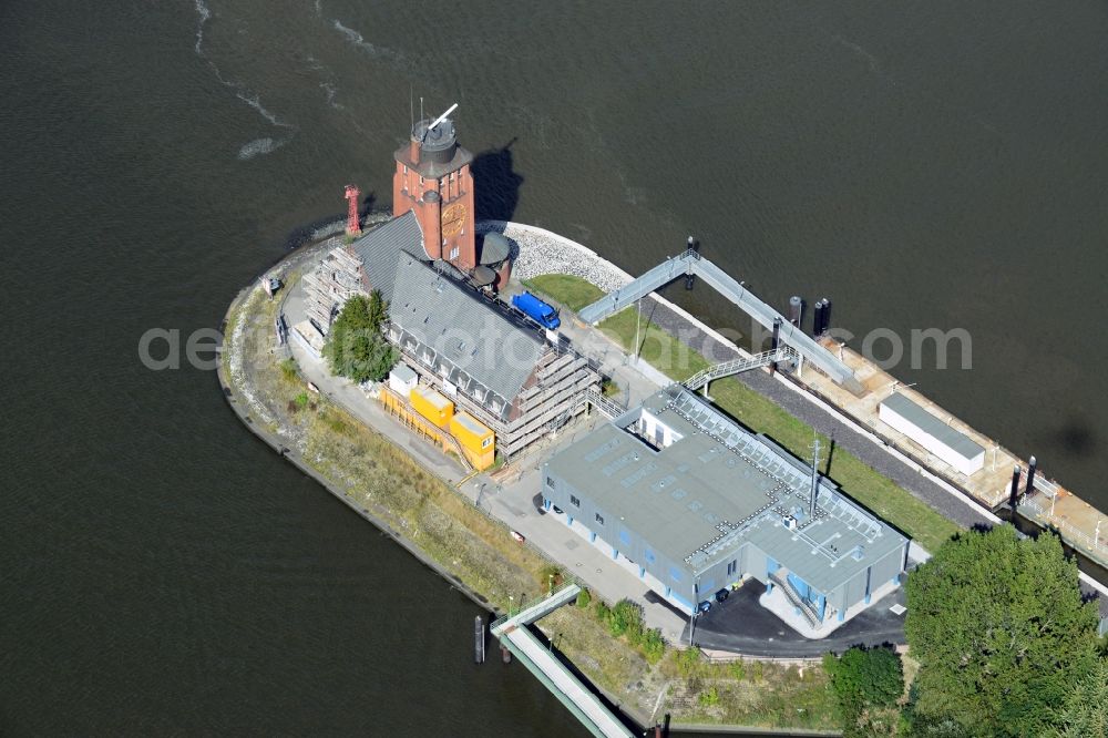 Aerial image Hamburg - Nautical pilot station Seemannshoeft in Hamburg-Waltershof. Operator is the Hamburg Port Authority HPA