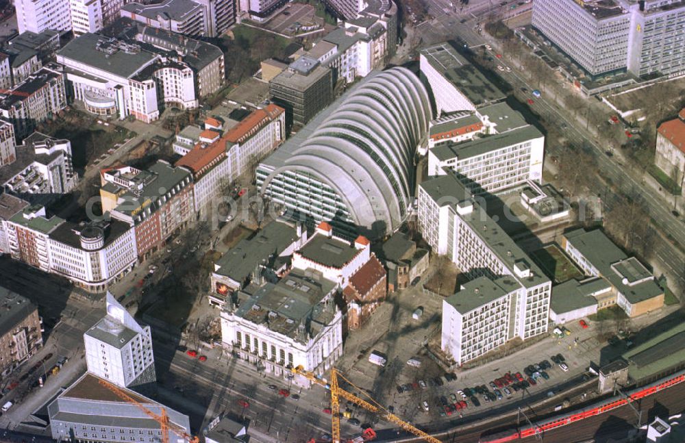 Aerial photograph Berlin - Charlottenburg - Ludwig-Erhard-Haus der IHK an der Kantstraße in Berlin - Charlottenburg.