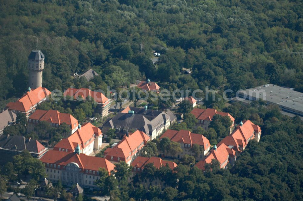 Aerial image Berlin - Blick auf den Ludwig Park Wohnen für Genartionen mit dem Wasserturm in Buch. Das ehemalige Alte Leute Heim Ludwig Hoffmanns wird durch die LudwigPark Berlin GmbH stufenweise denkmalgerechts saniert. Geplant sind auf dem 100.000 qm großem Grundstück u.a. Wohnungen, betreutes Wohnen, Pflegestationen und ein Hotel.