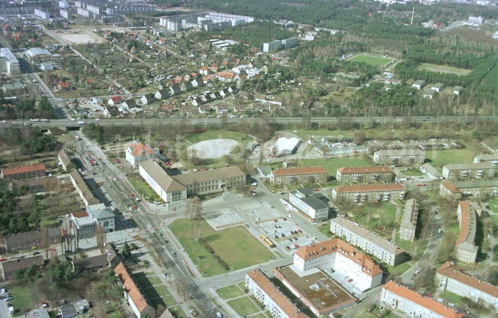 Aerial photograph Ludwigsfelde / Brandenburg - Ludwigsfelde mit südlichem Berliner Ring in Brandenburg.