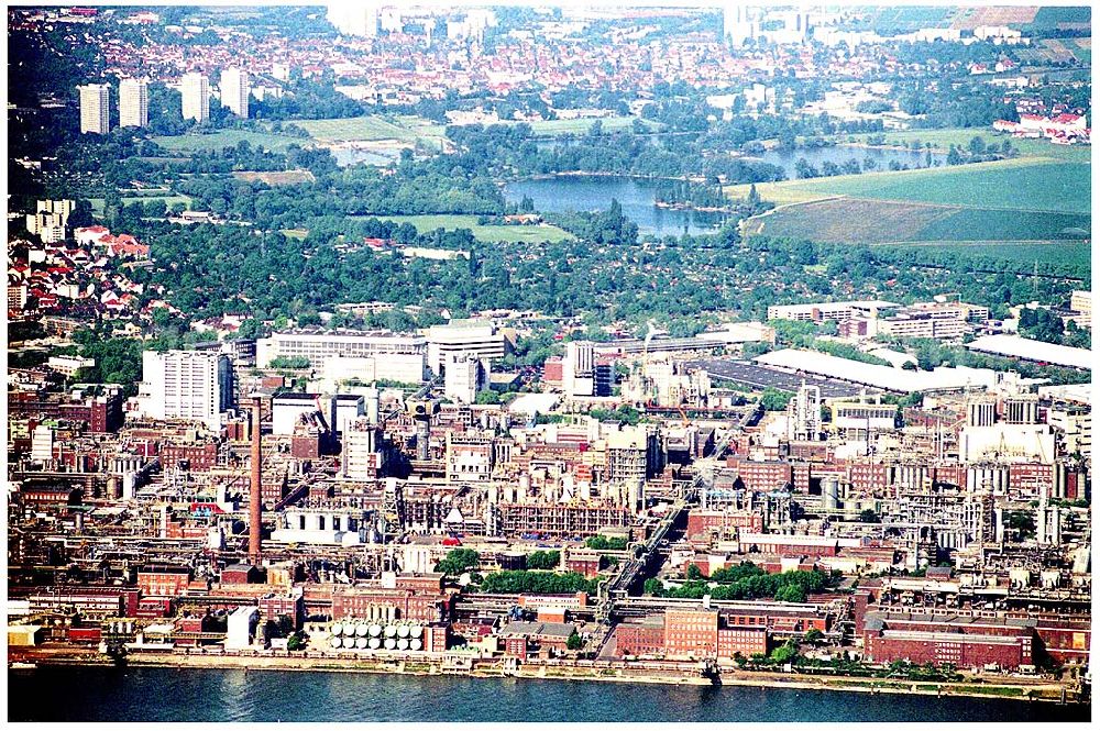 Ludwigshafen from the bird's eye view: 28.05.2004 Blick auf BASF- City Ludwigshafen Luitpoldhafen, Große Blies Hauptsitz: BASF IT Services B.V. Appital P.O. Box 80 CH-8820 Wädenswil/Au Communications: BASF IT Services GmbH Jaegerstr. 1 67056 Ludwigshafen Germany Ina Ruhland E-mail: ina.ruhland@basf-it-services.com Tel: +49 621 60-58497 Technischer Betrieb des Servers: BASF IT Services GmbH Information Processing&Network Services Jaegerstraße 1 67059 Ludwigshafen E-mail: bis-middleware@basf-it-services.com