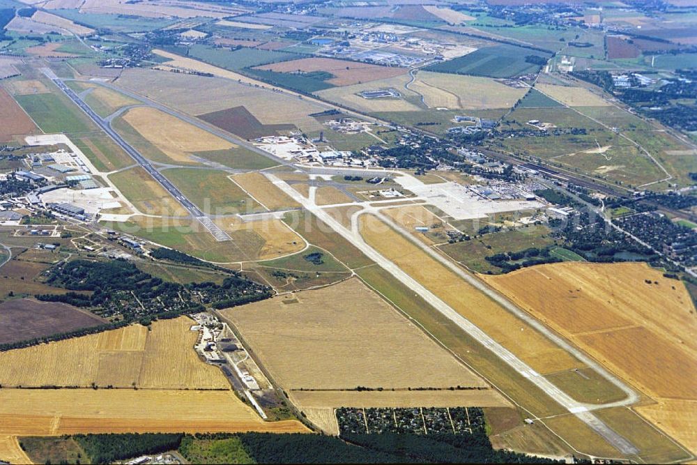 Aerial photograph Schönefeld - Luftaufnahme vom Areal des Flughafen Berlin- Schönefeld aus 2000 Meter Höhe. Aerial view of the area of the airport Berlin-Schönefeld from 2000 meters altitude.