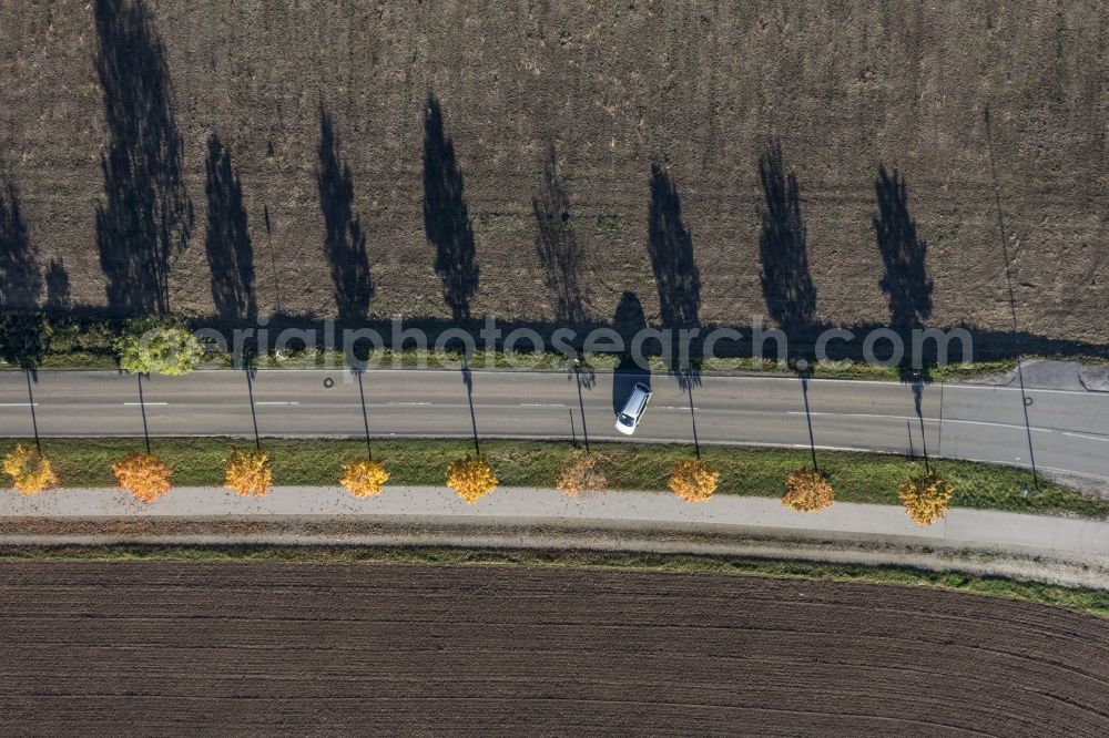 Aerial photograph Poing - Aerial view of a minivan across the street in Poing in Bavaria