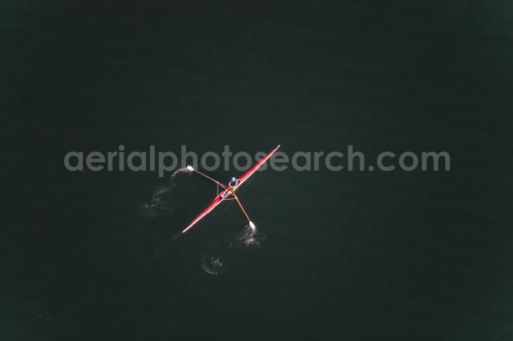 Tegernsee from the bird's eye view: Single scull on the Tegernsee lake in Bavaria