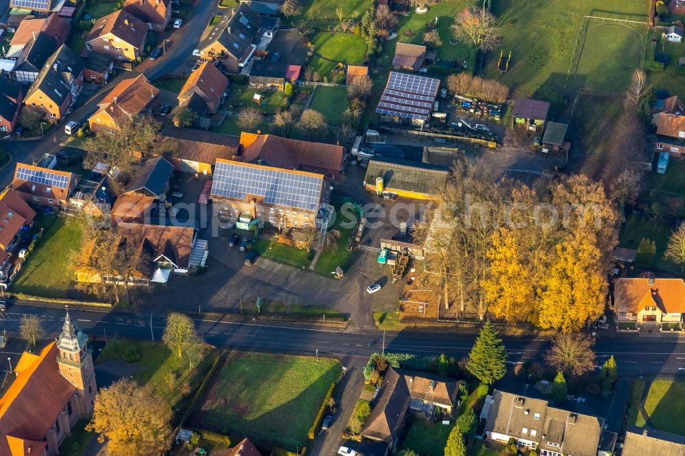 Haltern am See from the bird's eye view: Aerial view of the village with farm in the district of Lavesum in Haltern am See in the federal state of North Rhine-Westphalia, Germany