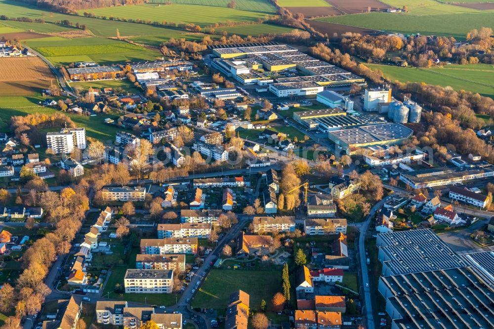 Aerial photograph Werl - Aerial view of the industrial and commercial area Mersch with Kettler GmbH in the district Westoennen in Werl in the federal state North Rhine-Westphalia, Germany