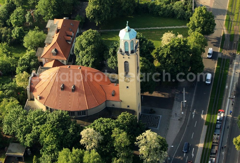 Aerial image Erfurt - The Evangelical Lutheran Church Erfurt is at the Magdeburg Avenue in St. John's suburb of Erfurt in Thuringia. The church tower is designed according to the principles of Art Deco. Architect of the church was Peter Jurgensen