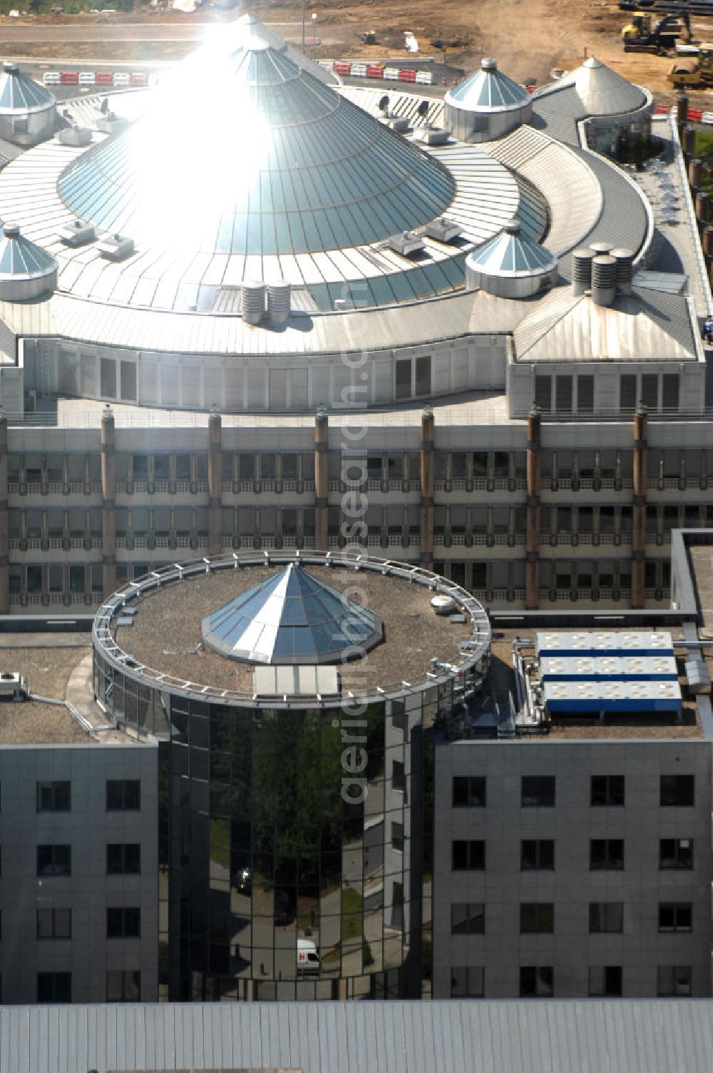 Aerial image LUXEMBURG - Gebäude der Deutsche Bank Luxembourg S.A. 2, im Bankenviertel am Boulevard Konrad Adenauer im seit 1990 neu errichteten Stadtteil Kirchberg in L-1115 Luxembourg.