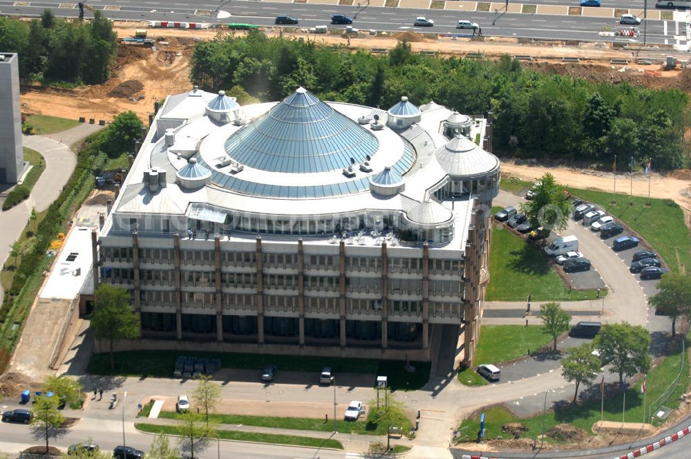 Aerial image LUXEMBURG - Gebäude der Deutsche Bank Luxembourg S.A. 2, im Bankenviertel am Boulevard Konrad Adenauer im seit 1990 neu errichteten Stadtteil Kirchberg in L-1115 Luxembourg.