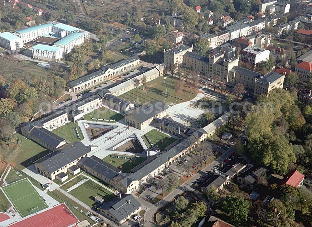 Potsdam from above - Rekonstruierte und umgebaute Gardeulanenkaserne an der Jägerstraße in Potsdam (UNESCO-Weltkulturerbe).Architektin Barbara Mohren,Hagelberger Str.53-54 - 10965 Berlin,Telefon: 030-611280-0,mail@barbaramohren.de DKB Wohnungsgesellschaft Berlin-Brandenburg mbH, Haus der Immobilie, Jägerallee 23, 14469 Potsdam, Telefon (0331) 290-4400,Telefax 290-4420, zentrale@dkb-wohnbb.de, grit.zobel@dkb-immo.de