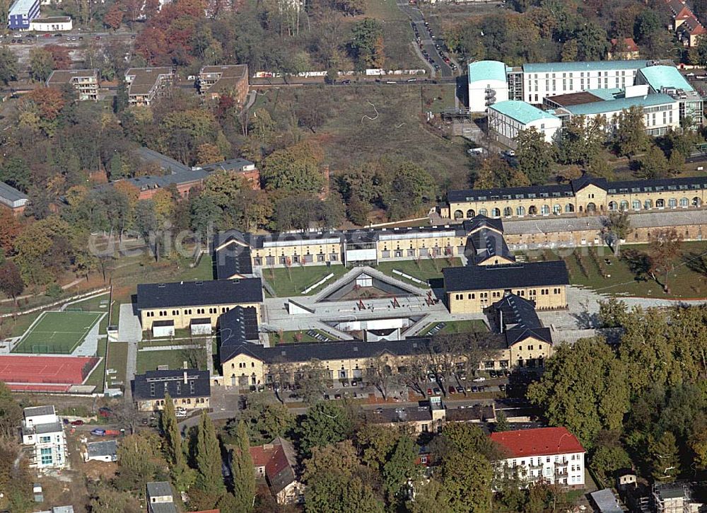 Aerial image Potsdam - Rekonstruierte und umgebaute Gardeulanenkaserne an der Jägerstraße in Potsdam (UNESCO-Weltkulturerbe).Architektin Barbara Mohren,Hagelberger Str.53-54 - 10965 Berlin,Telefon: 030-611280-0,mail@barbaramohren.de DKB Wohnungsgesellschaft Berlin-Brandenburg mbH, Haus der Immobilie, Jägerallee 23, 14469 Potsdam, Telefon (0331) 290-4400,Telefax 290-4420, zentrale@dkb-wohnbb.de, grit.zobel@dkb-immo.de