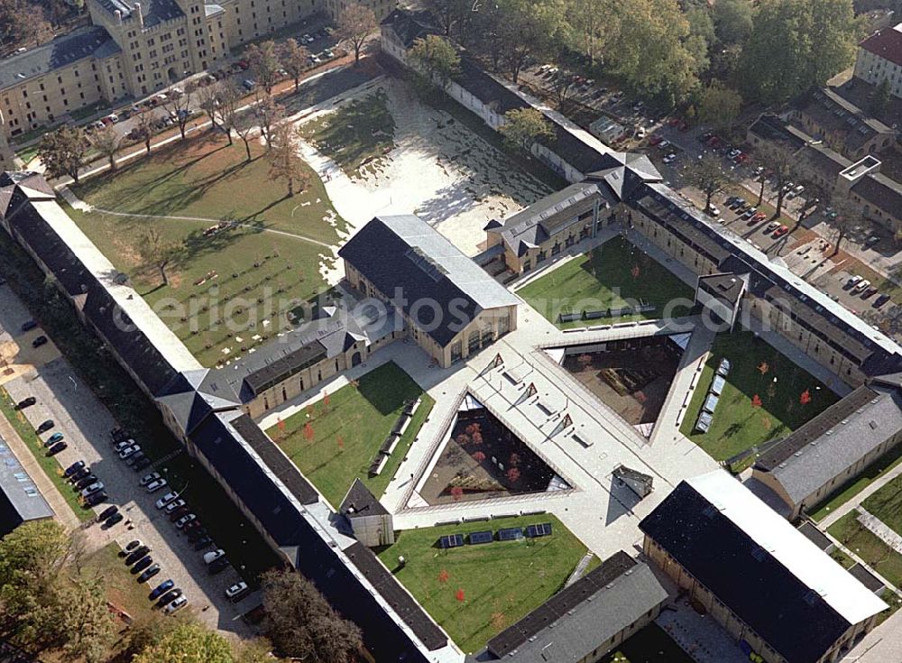 Potsdam from the bird's eye view: Rekonstruierte und umgebaute Gardeulanenkaserne an der Jägerstraße in Potsdam (UNESCO-Weltkulturerbe).Architektin Barbara Mohren,Hagelberger Str.53-54 - 10965 Berlin,Telefon: 030-611280-0,mail@barbaramohren.de DKB Wohnungsgesellschaft Berlin-Brandenburg mbH, Haus der Immobilie, Jägerallee 23, 14469 Potsdam, Telefon (0331) 290-4400,Telefax 290-4420, zentrale@dkb-wohnbb.de, grit.zobel@dkb-immo.de